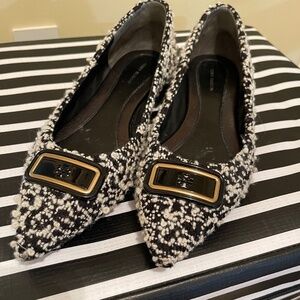 Tory Burch Georgia Pointed Toe Flats in B & W Boucle